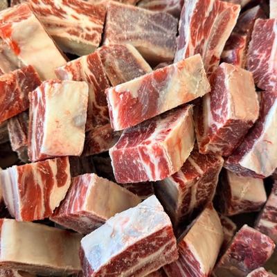 @banchan_recipe_perth 게시물: 추석을 맞아 특별히 준비한 소갈비찜을 만나보세요. 부드럽게 푹 익힌 소갈비에 감자와 당근을 듬뿍 넣고, 달콤짭조름한 양념으로 정성껏 조렸습니다. (2026.09.23)
