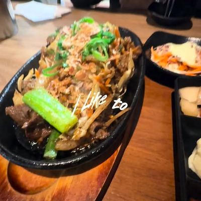 @chopchop.korea 게시물: For cold nights… miso soup and spicy Korean stir fries!! #perthisok #foodporn #k (2026.04.30)