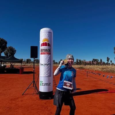 @jidonguri 게시물: 2025 Australian Outback Marathon 🏃🏻‍♀️ It was my first marathon event ever, and  (2025.07.26)