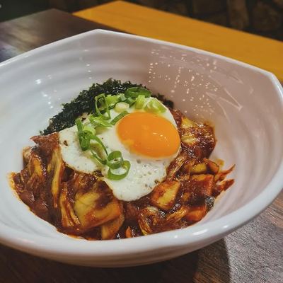 @palsaiknamooperth 게시물: New menu coming soon Stir-fried Kimchi with Rice (inc. fried egg) Can order Lunc (2024.10.04)