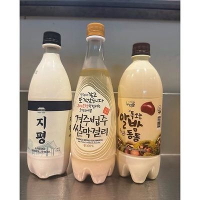 @surawilletton 게시물: Nothing pairs better with Korean food than a chilled bottle of makgeolli. 🍶❤️ #M (2026.07.31)